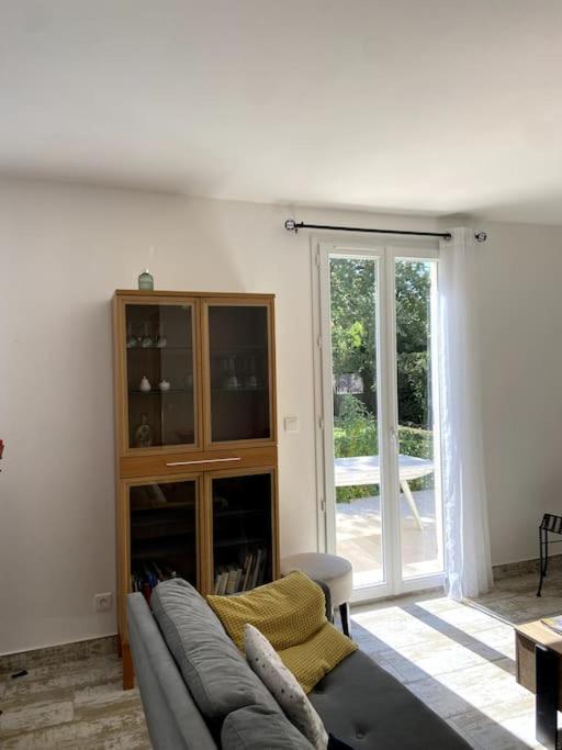 Charmante Maison Au Pied Du Luberon Villa Cheval-Blanc